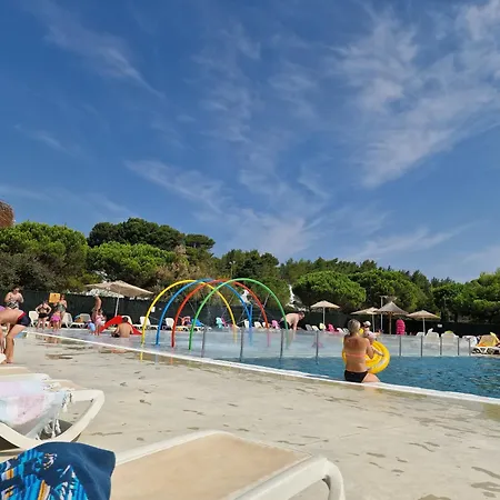 Campsite Mobilhome Clim Tele La Falaise 4 Etoiles Narbonne